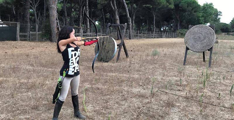 Lezione di tiro con l'arco istintivo