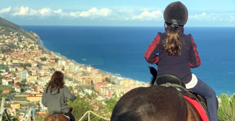 Passeggiata a cavallo