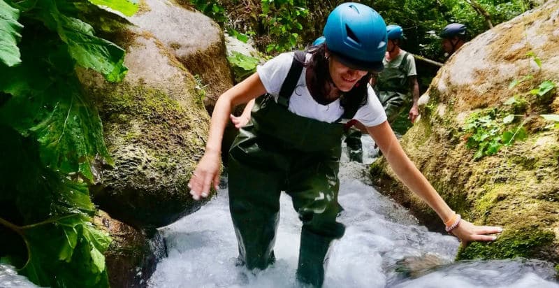 Trekking lungo il fiume