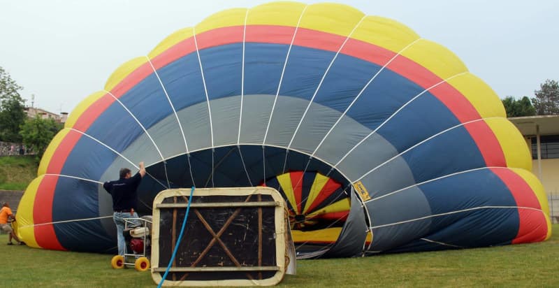 Volo in mongolfiera in esclusiva per due persone - Zona Reggio Emilia